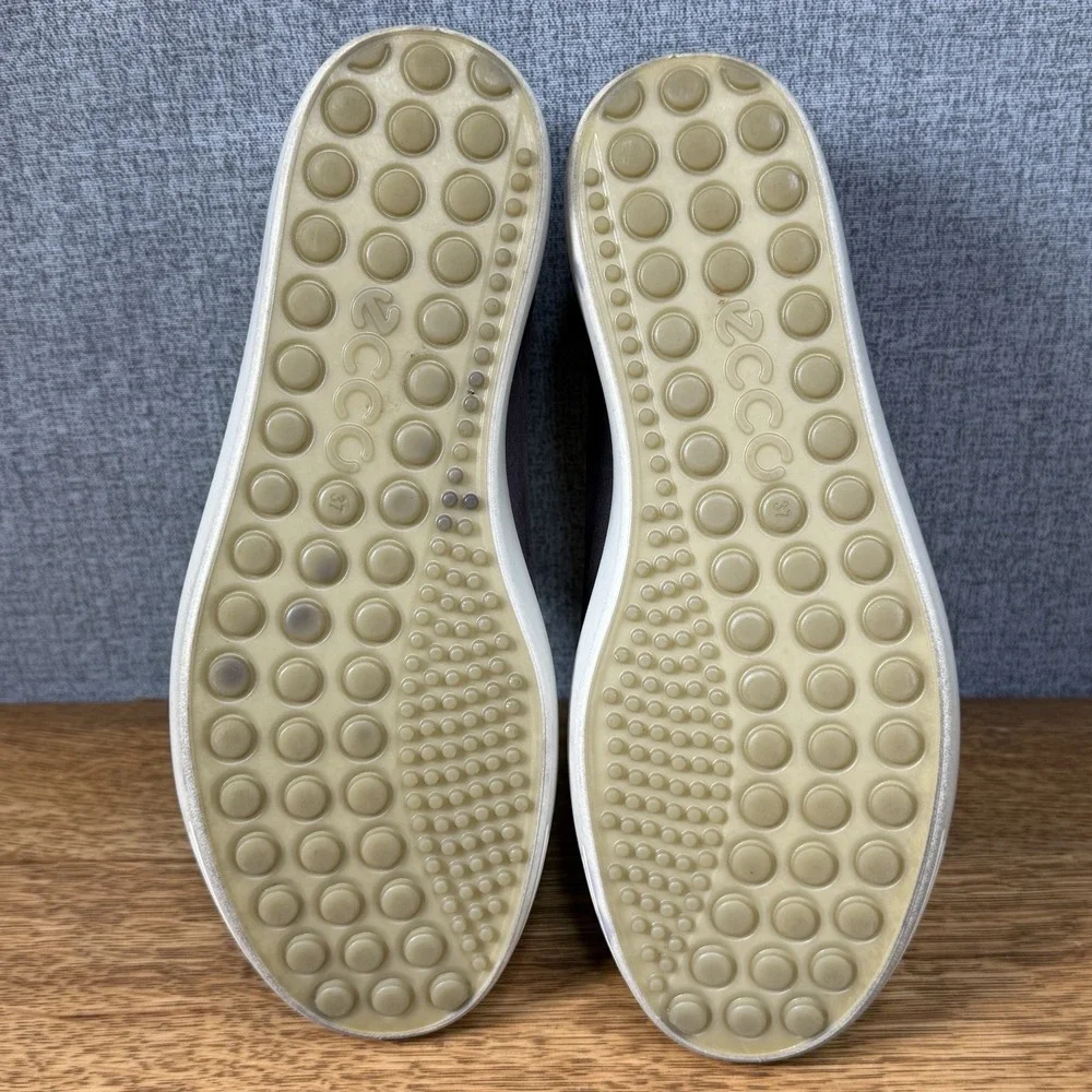 Ecco Womens Soft7 Shoe Size 37 6 Gray Nubuck Zip Bootie Mid Sneaker Comfy Casual